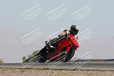 media/Dec-01-2025-Moto Forza (Mon) [[2daa91e15f]]/2-Intermediate Group/Session 2 Turn 9 Entry/